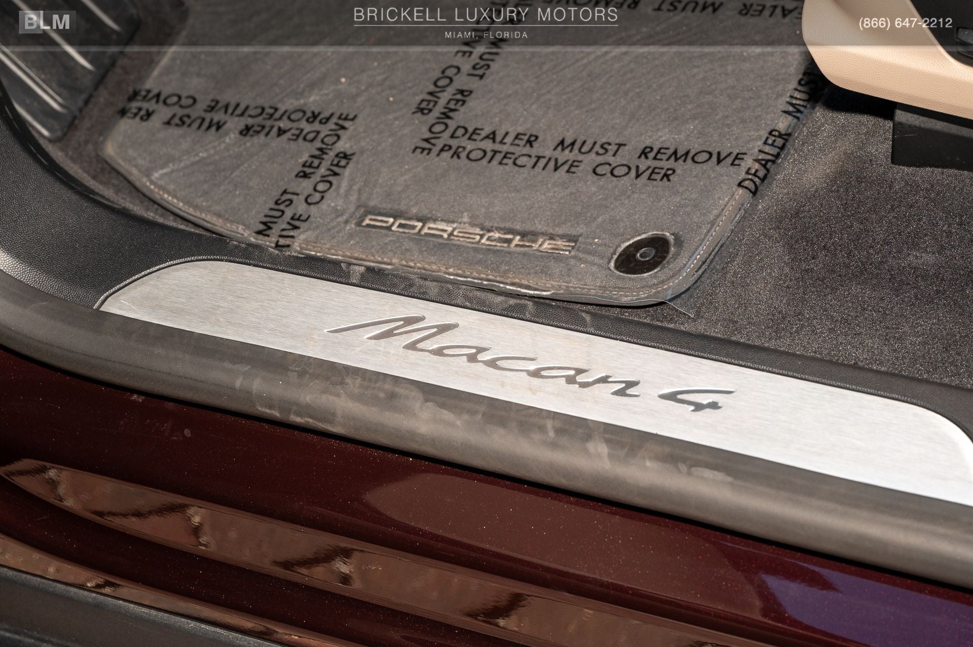 2025 Porsche Macan Electric 4