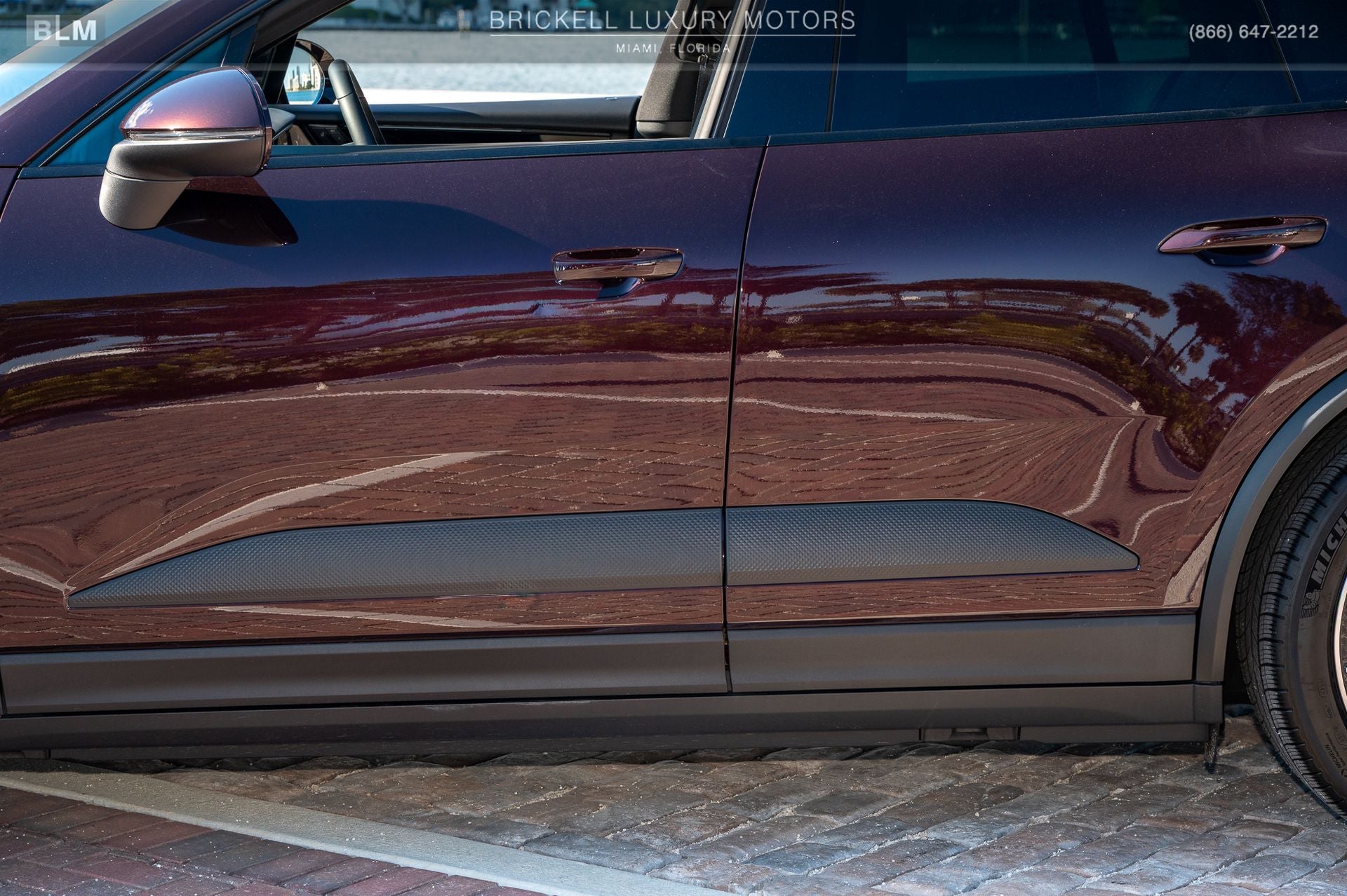 2025 Porsche Macan Electric 4