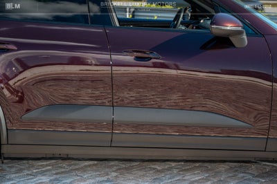 2025 Porsche Macan Electric 4