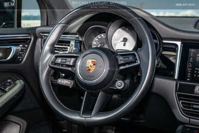 2022 Porsche Macan S