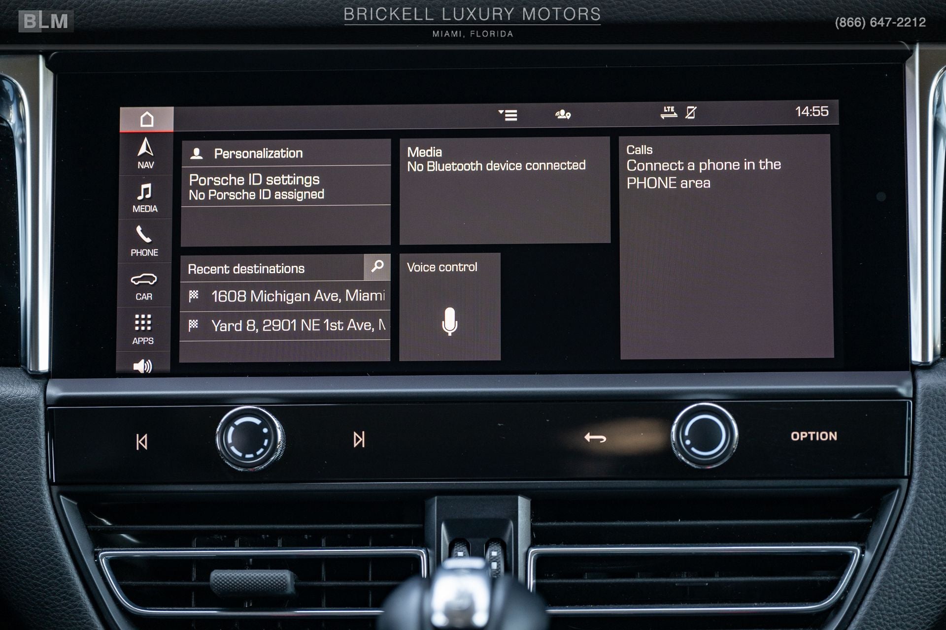 2022 Porsche Macan S