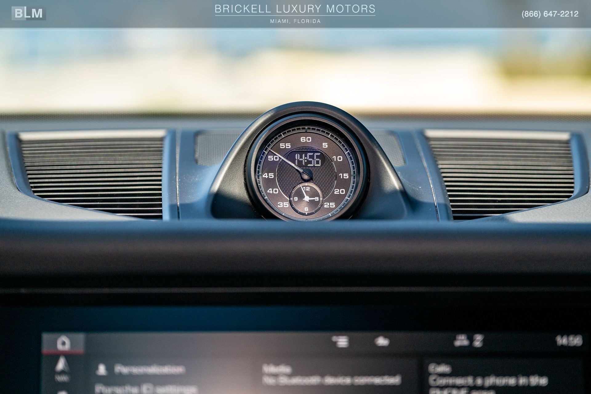 2022 Porsche Macan S