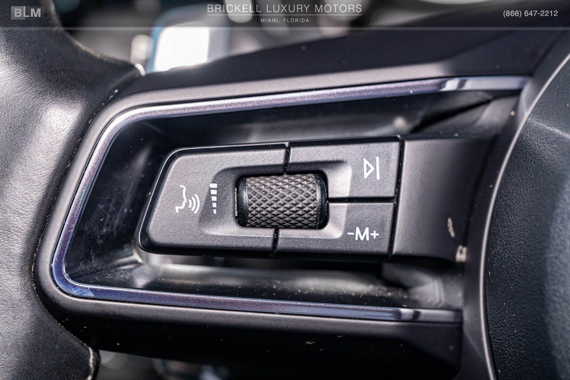 2022 Porsche Macan S