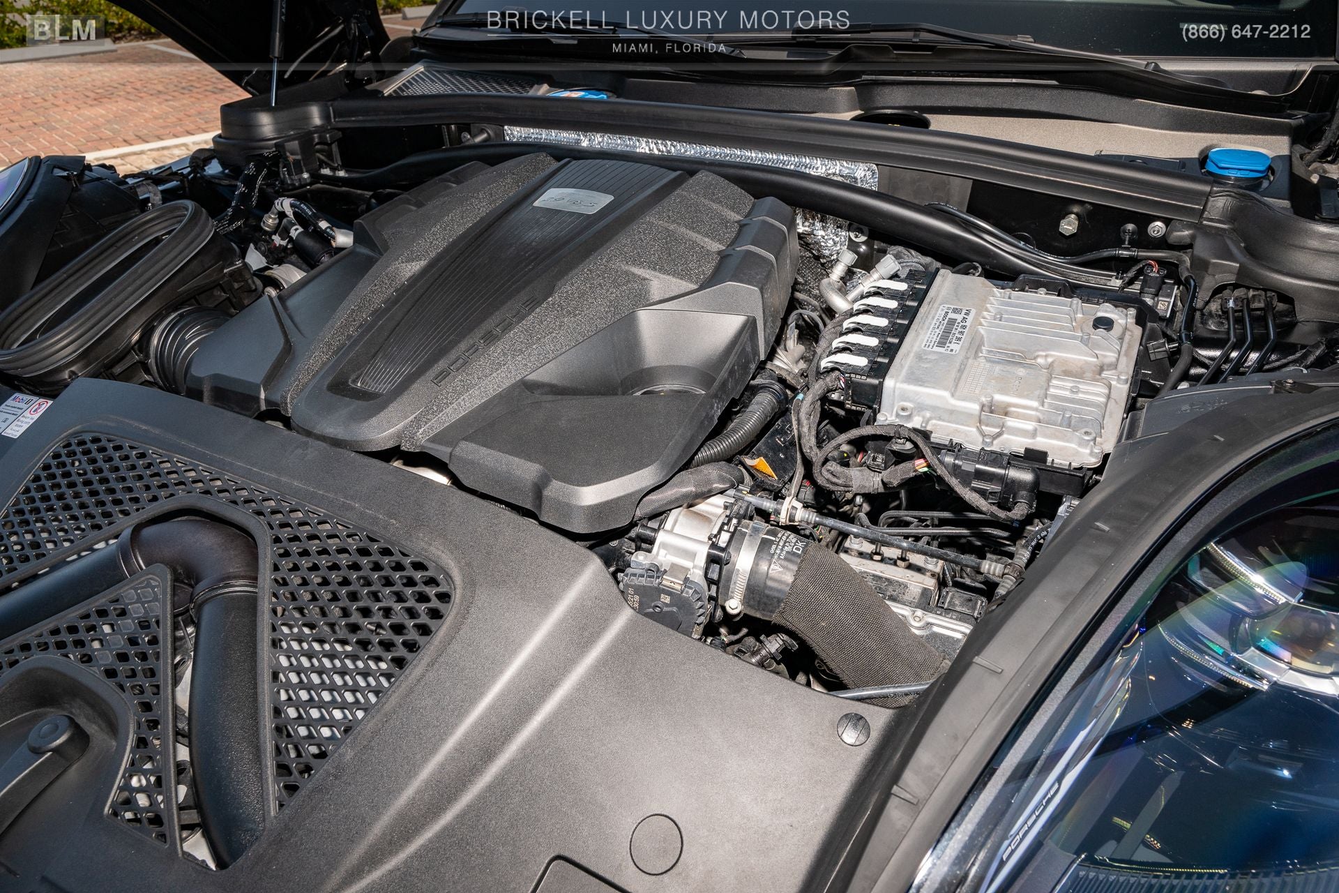 2022 Porsche Macan S