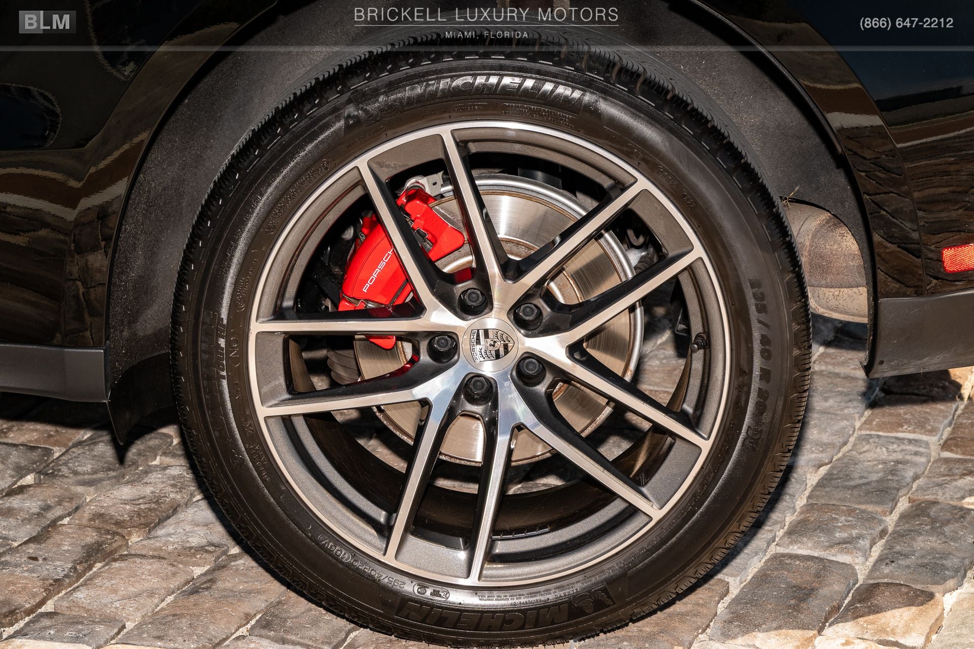 2022 Porsche Macan S