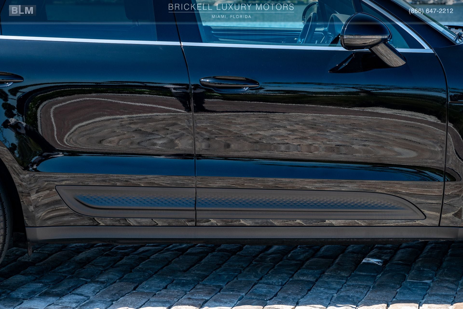 2022 Porsche Macan S