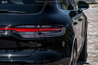 2022 Porsche Macan S
