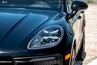 2022 Porsche Macan S