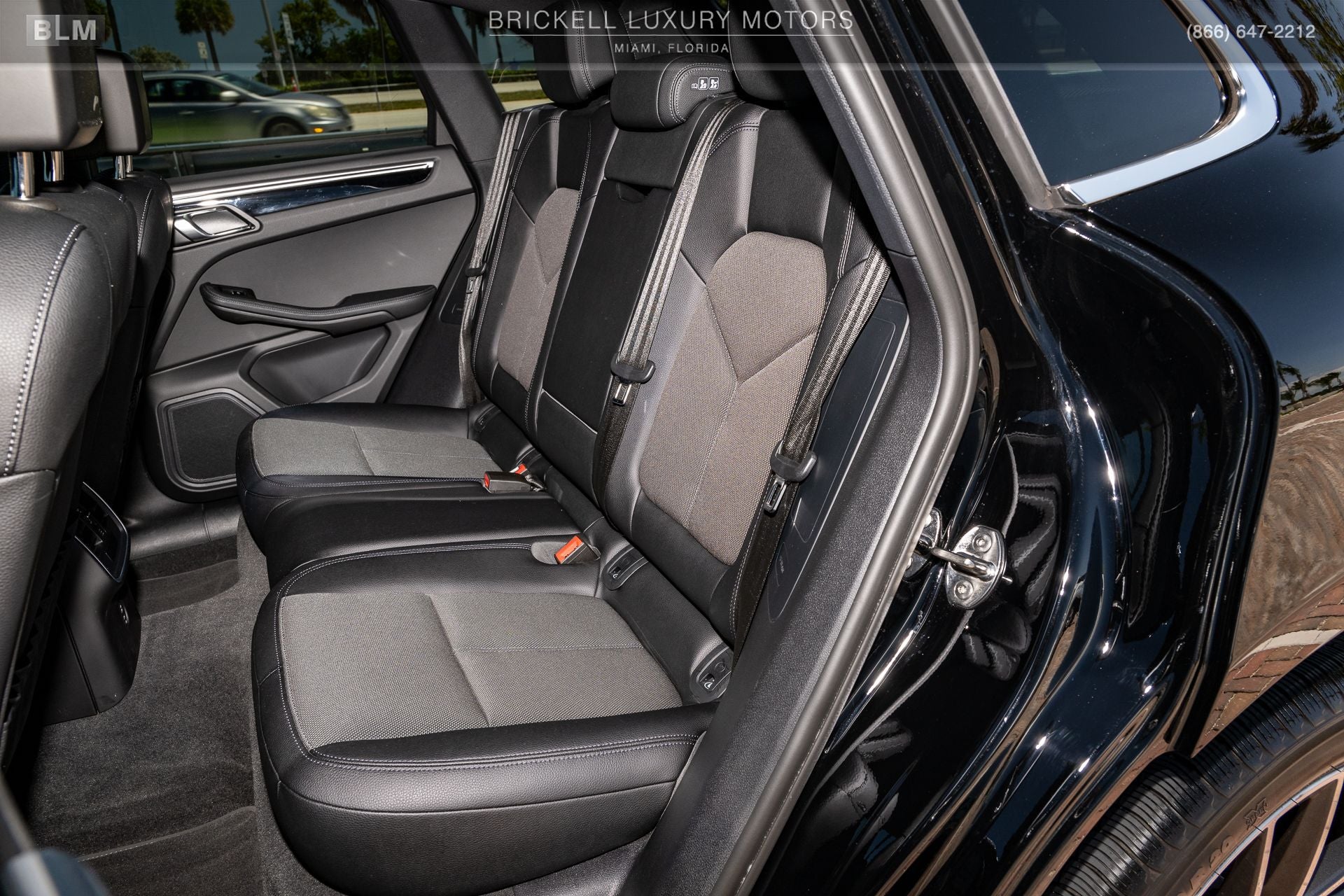2022 Porsche Macan S