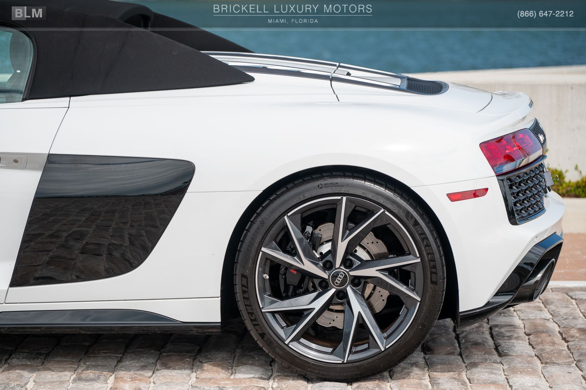 2023 Audi R8 V10 performance