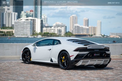 2020 Lamborghini Huracan EVO Base