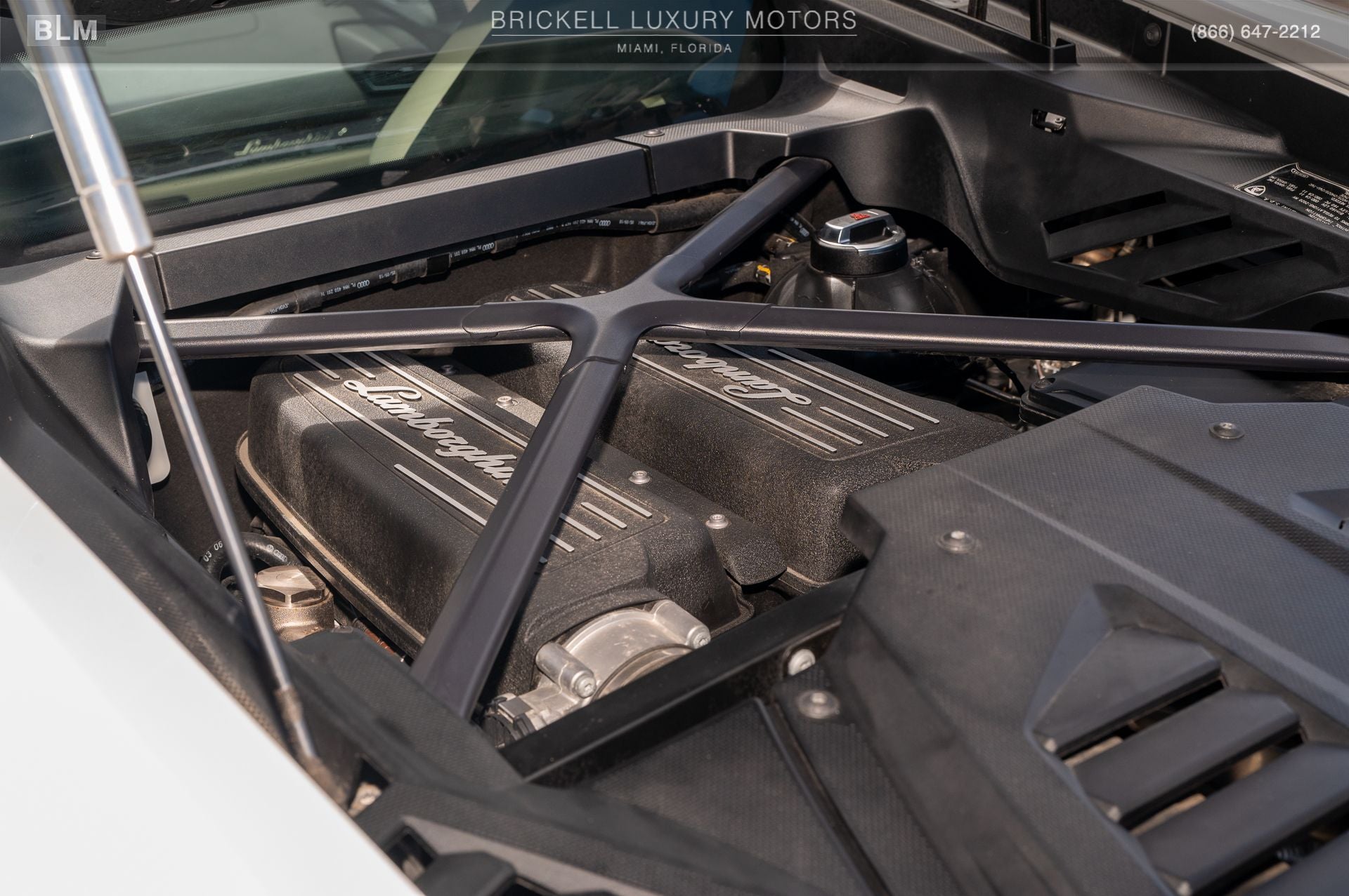 2020 Lamborghini Huracan EVO Base