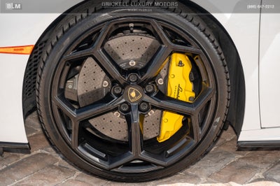 2020 Lamborghini Huracan EVO Base