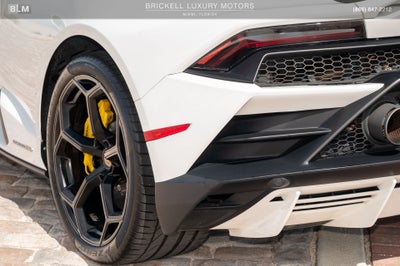 2020 Lamborghini Huracan EVO Base