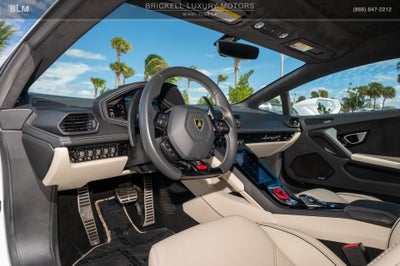 2020 Lamborghini Huracan EVO Base