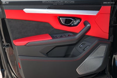 2020 Lamborghini Urus Base