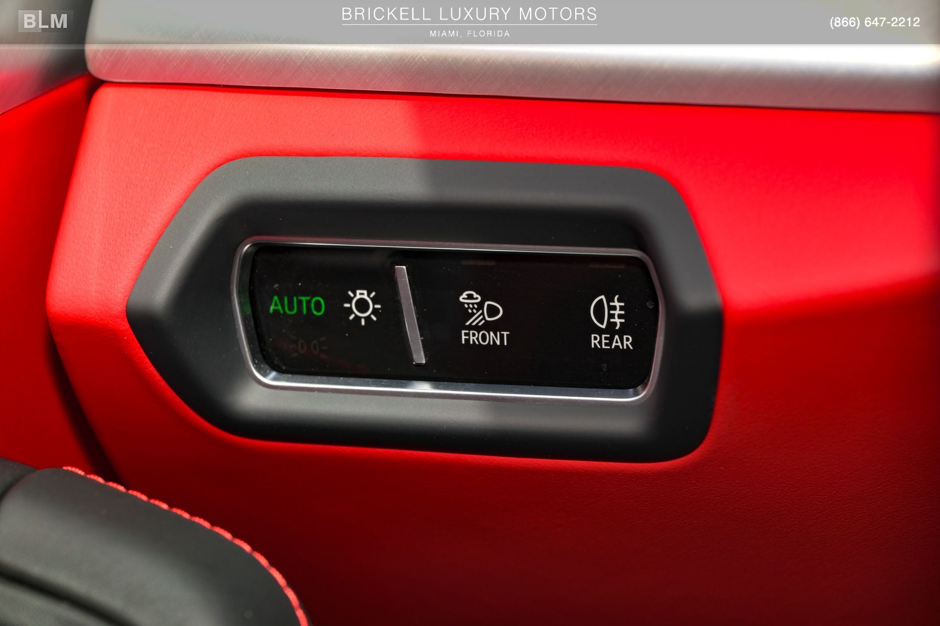 2020 Lamborghini Urus Base