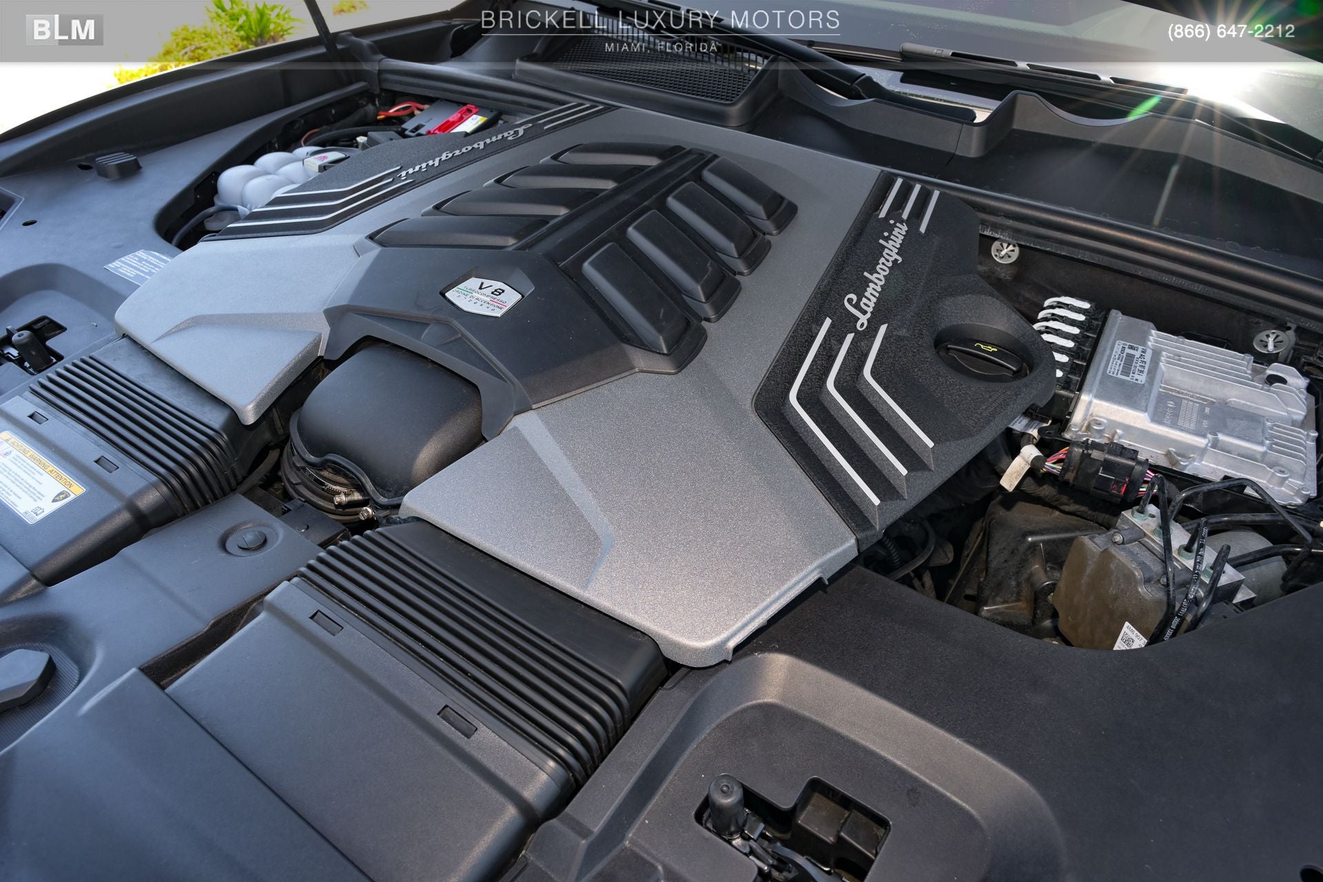 2020 Lamborghini Urus Base