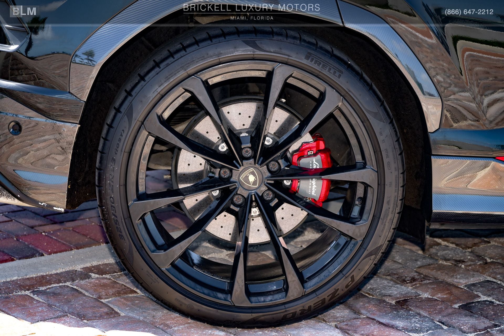 2020 Lamborghini Urus Base