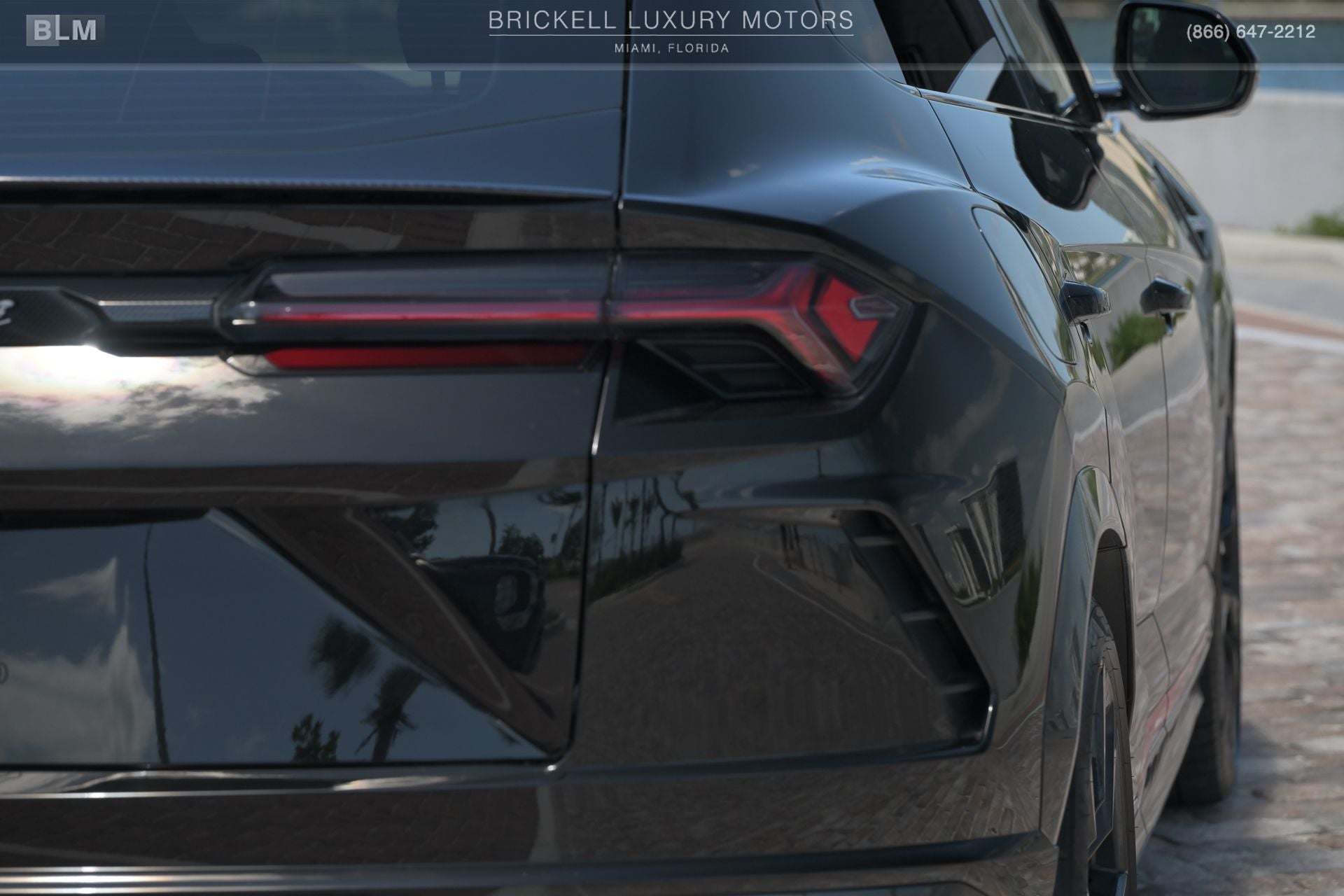 2020 Lamborghini Urus Base