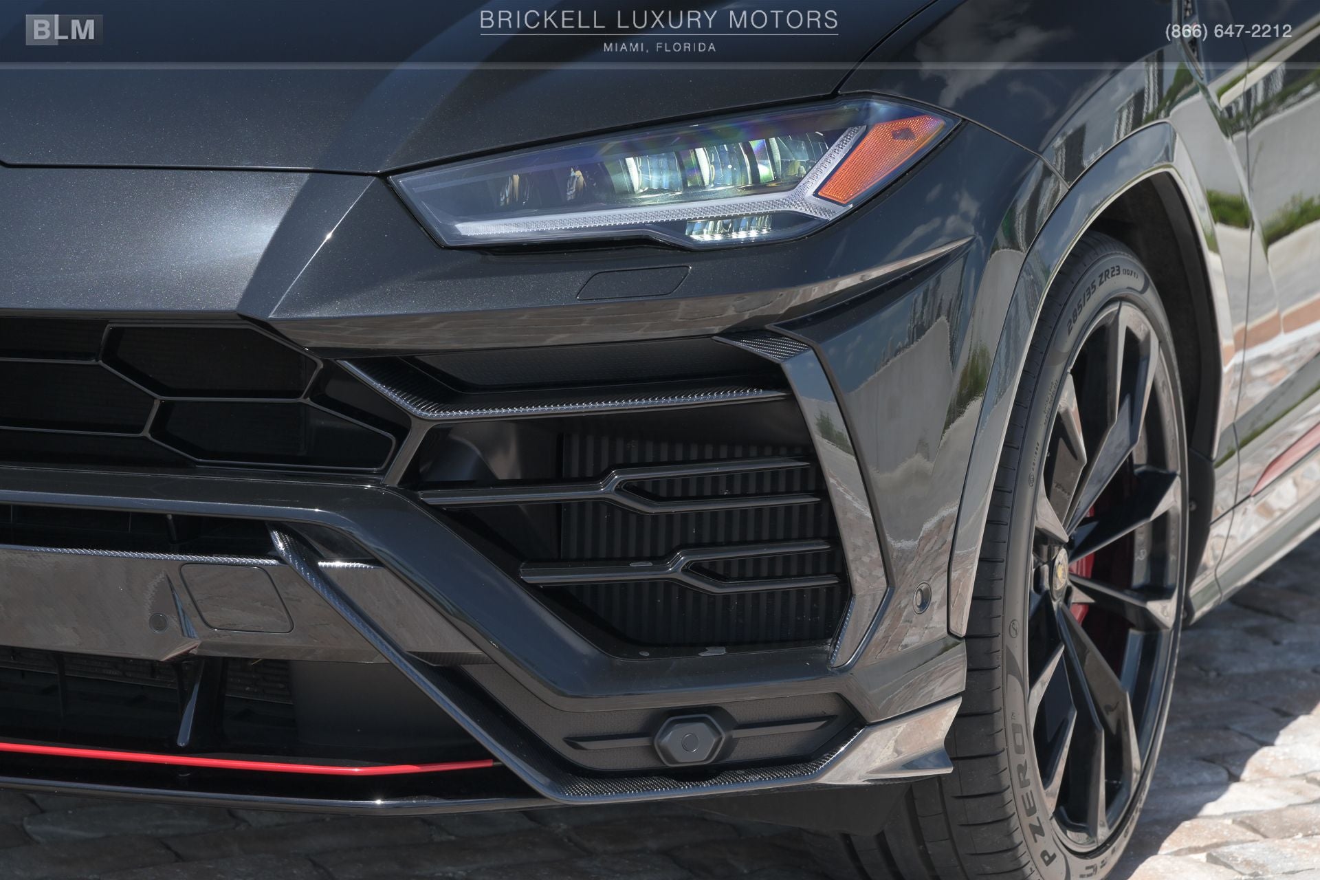 2020 Lamborghini Urus Base