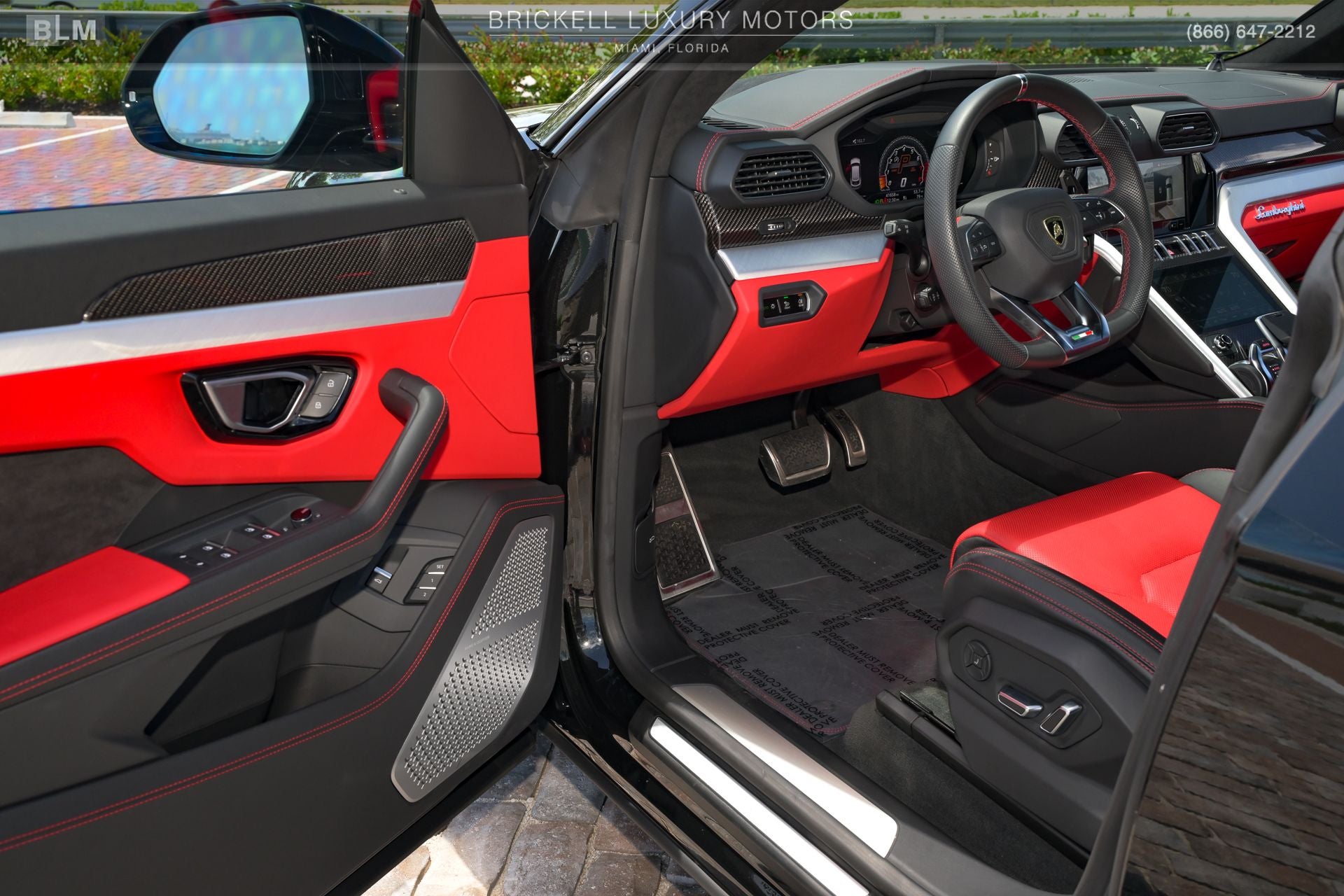 2020 Lamborghini Urus Base