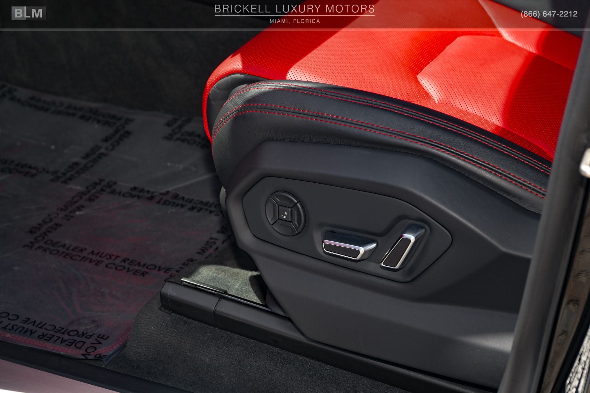 2020 Lamborghini Urus Base