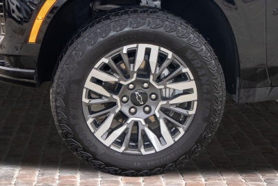 2025 Chevrolet Suburban Z71