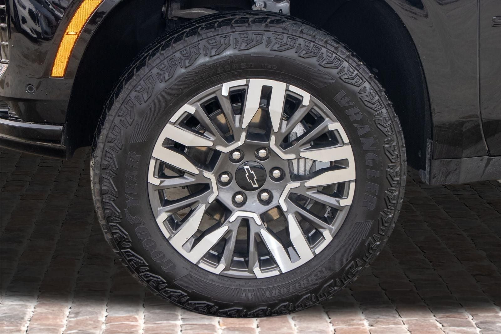 2025 Chevrolet Suburban Z71