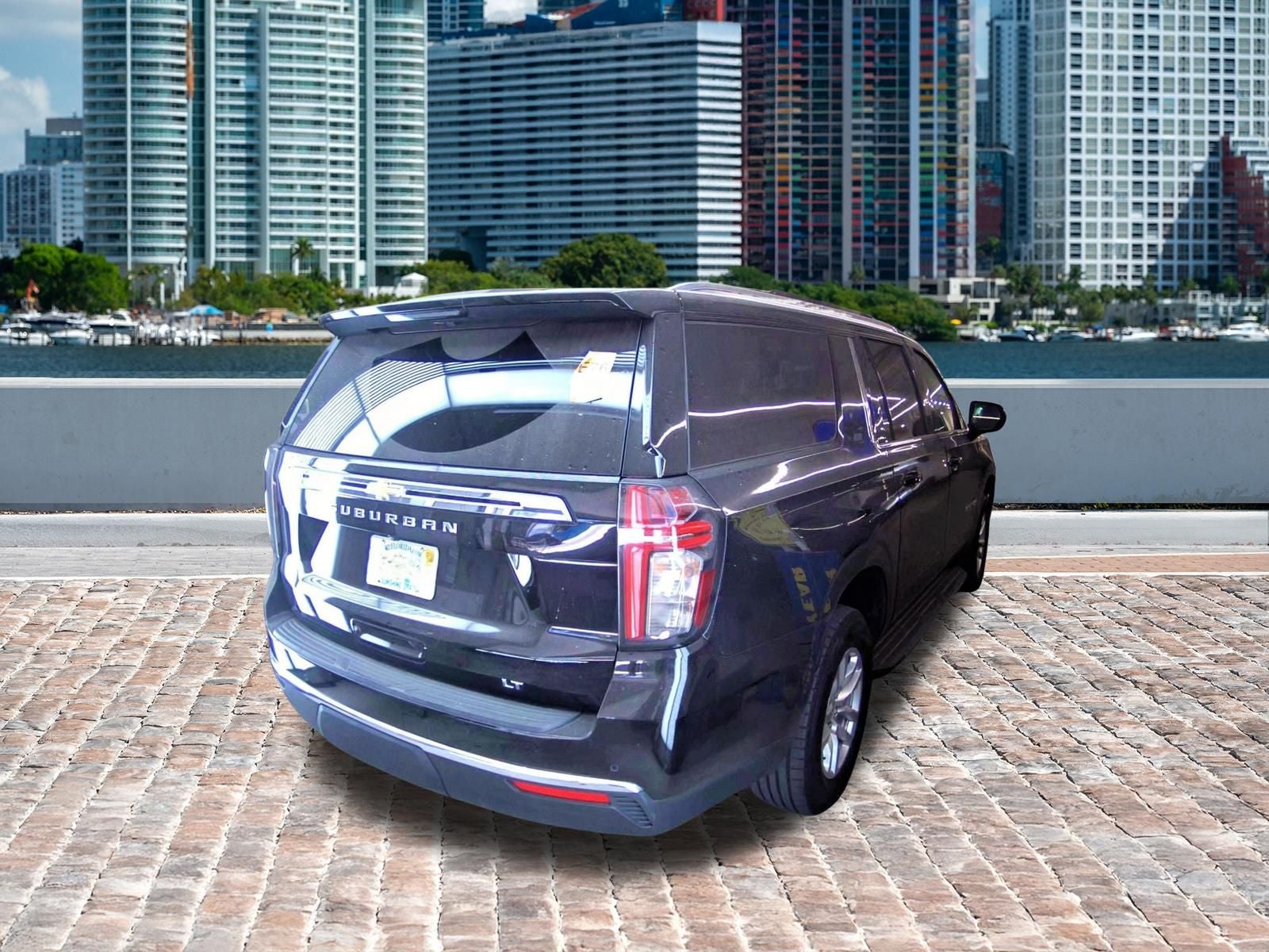 2024 Chevrolet Suburban LT