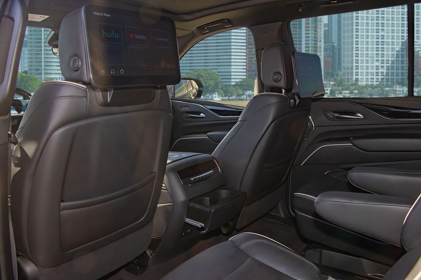 2023 Cadillac Escalade Sport