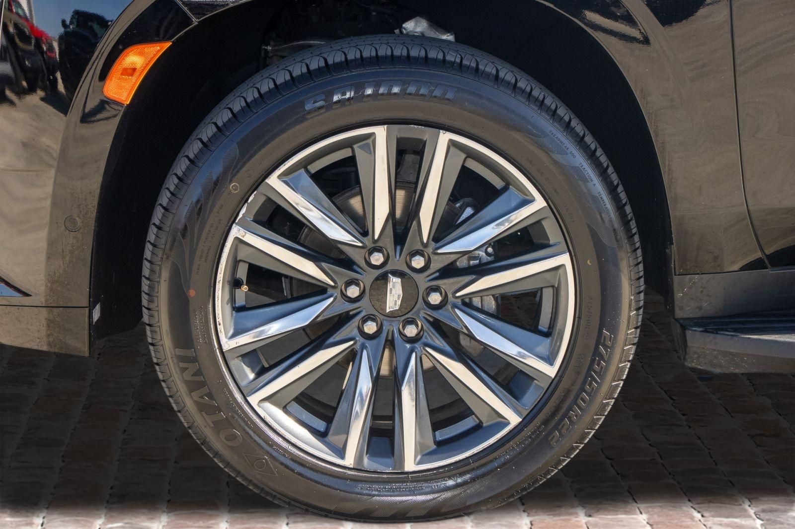 2023 Cadillac Escalade Sport