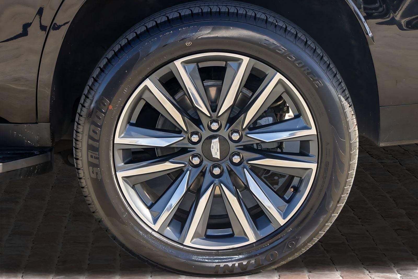 2023 Cadillac Escalade Sport