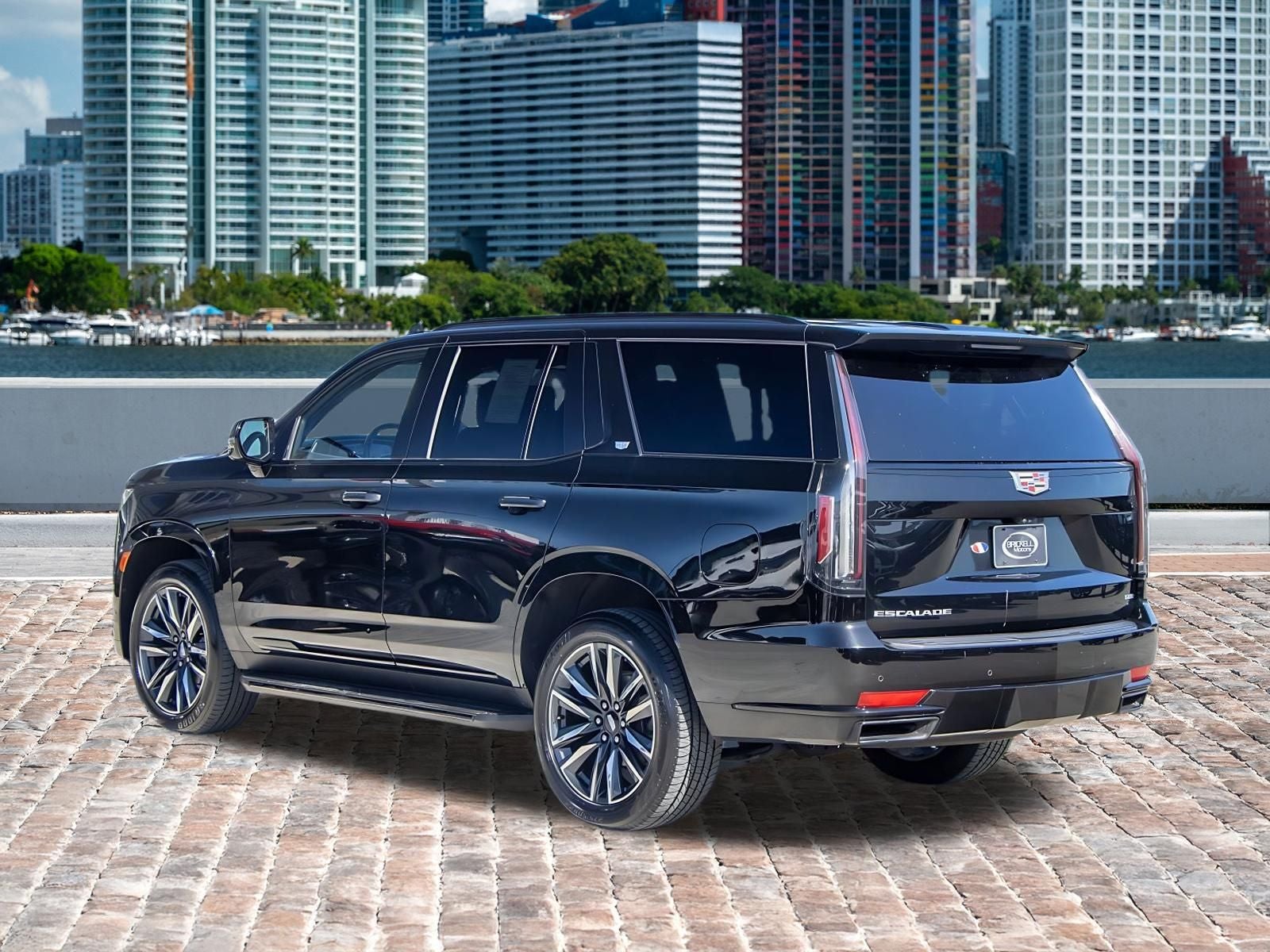 2023 Cadillac Escalade Sport