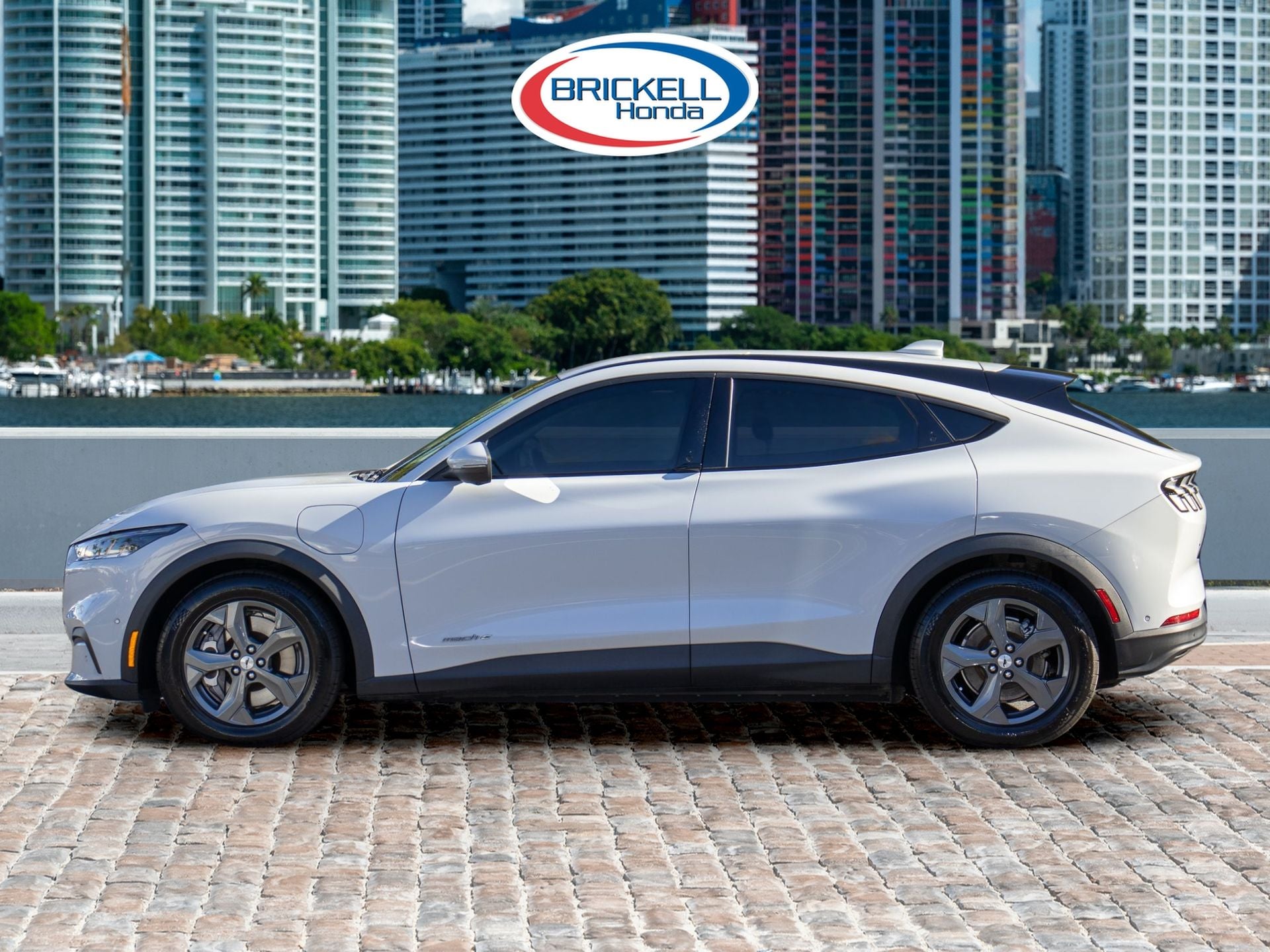 2021 Ford Mustang Mach-E Select