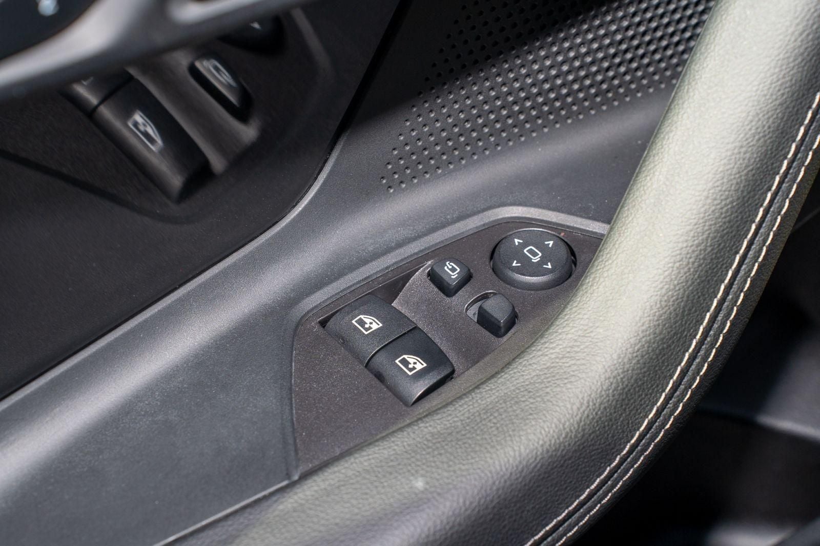 2025 BMW 2 Series M240i