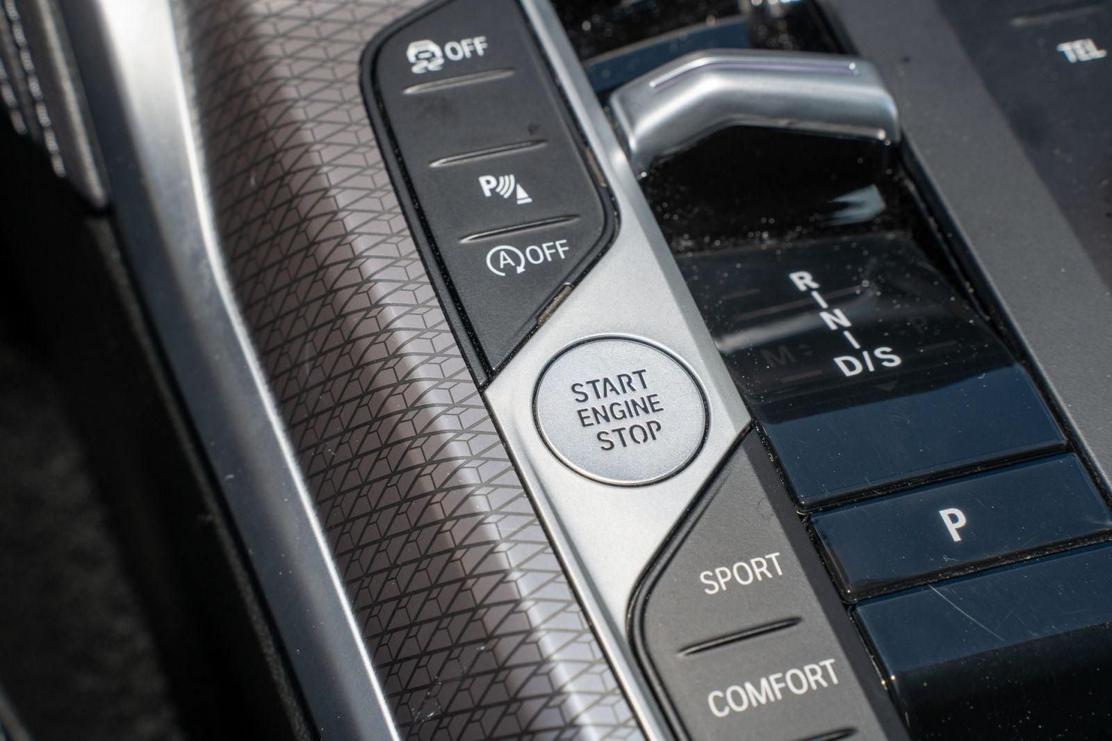 2025 BMW 2 Series M240i