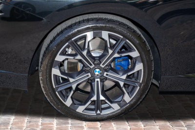 2025 BMW 2 Series M240i