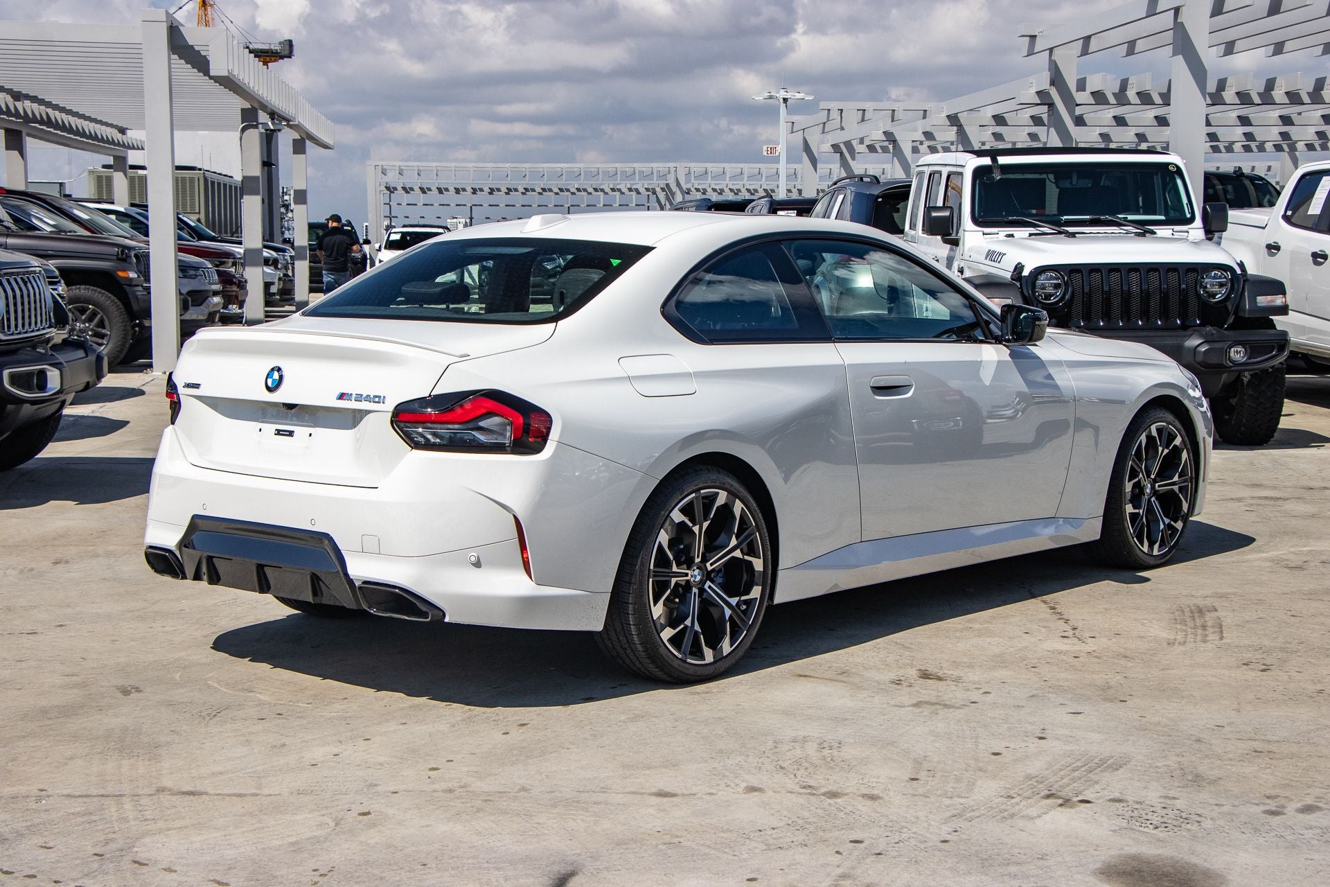 2025 BMW 2 Series M240i