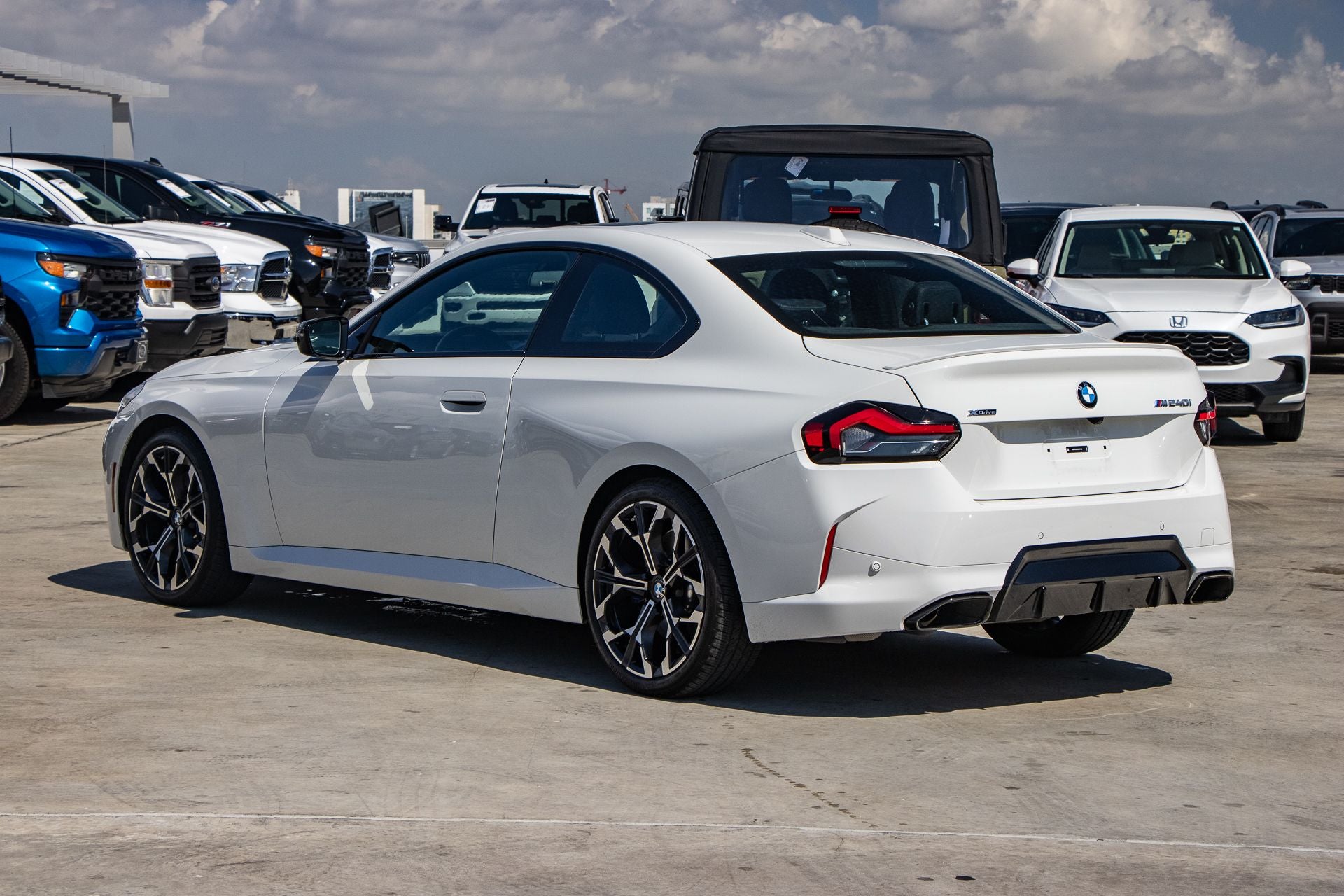 2025 BMW 2 Series M240i