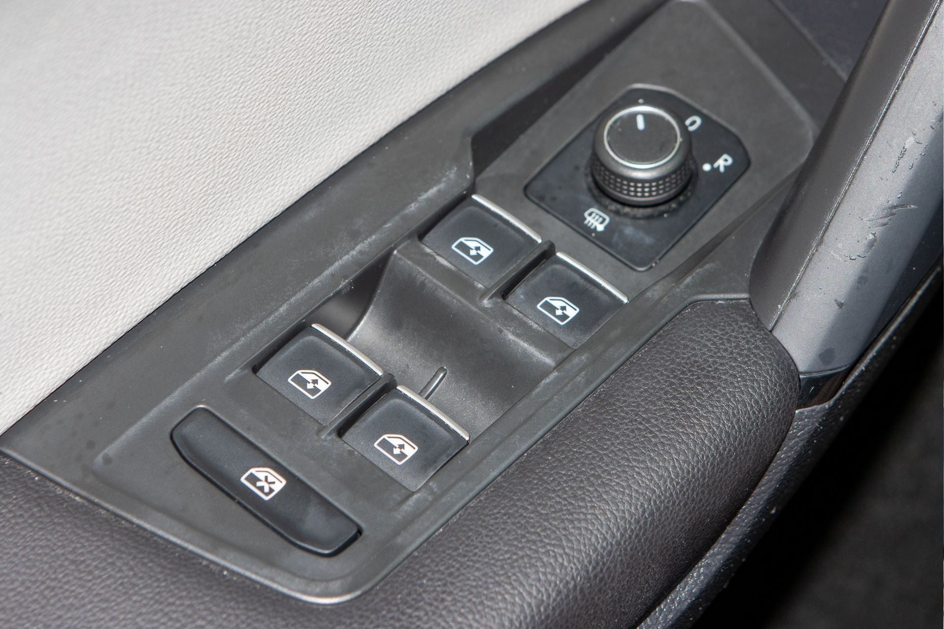 2019 Volkswagen Tiguan 2.0T SEL