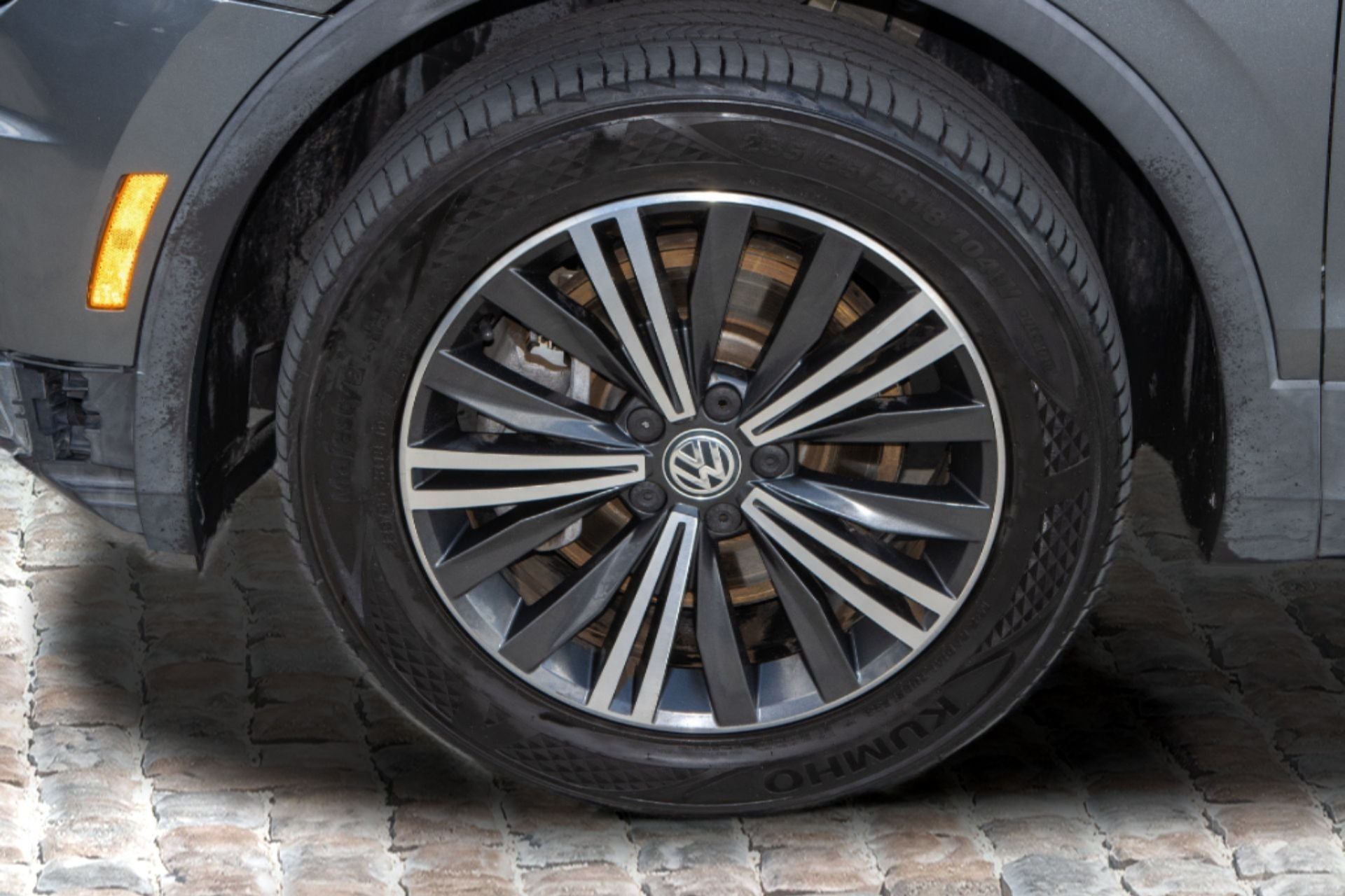 2019 Volkswagen Tiguan 2.0T SEL