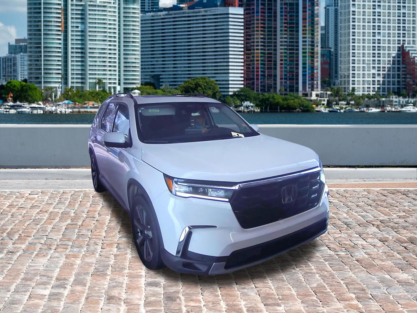 2023 Honda Pilot Touring