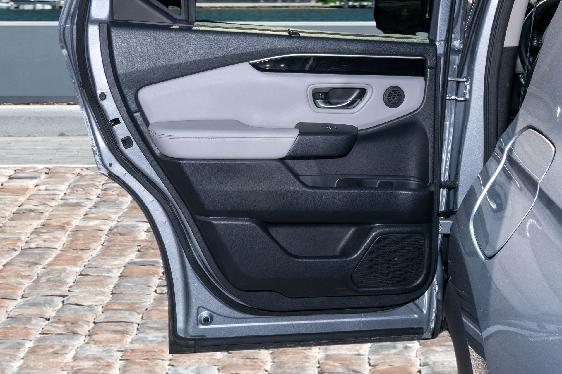 2023 Honda Pilot EX-L 8 Passenger