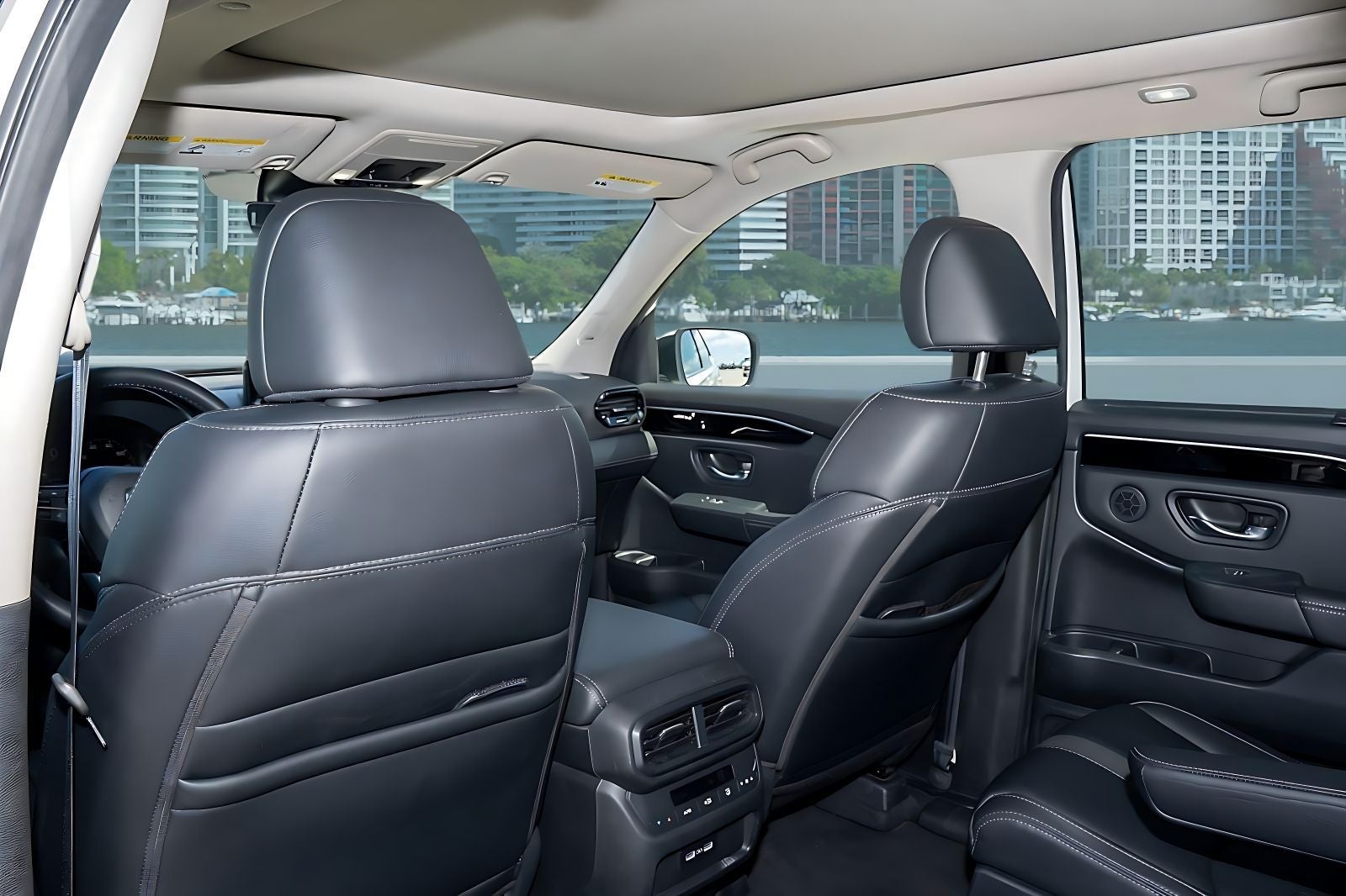 2023 Honda Pilot Touring