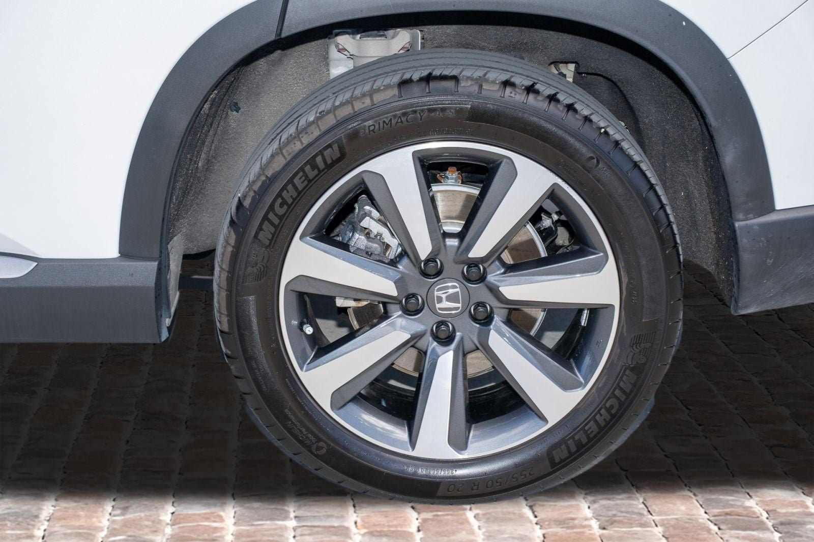 2023 Honda Pilot Touring