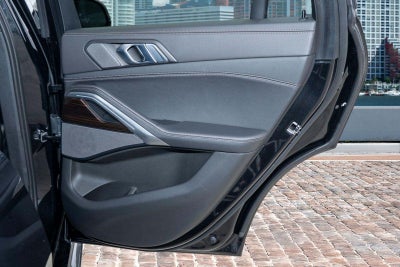 2024 BMW X6 xDrive40i