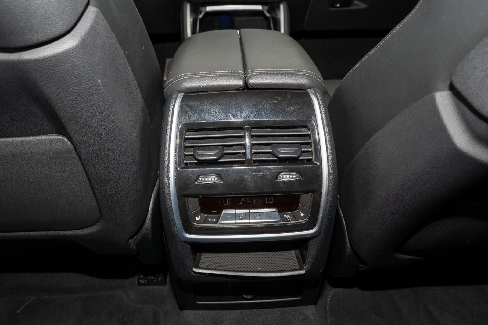 2024 BMW X6 xDrive40i