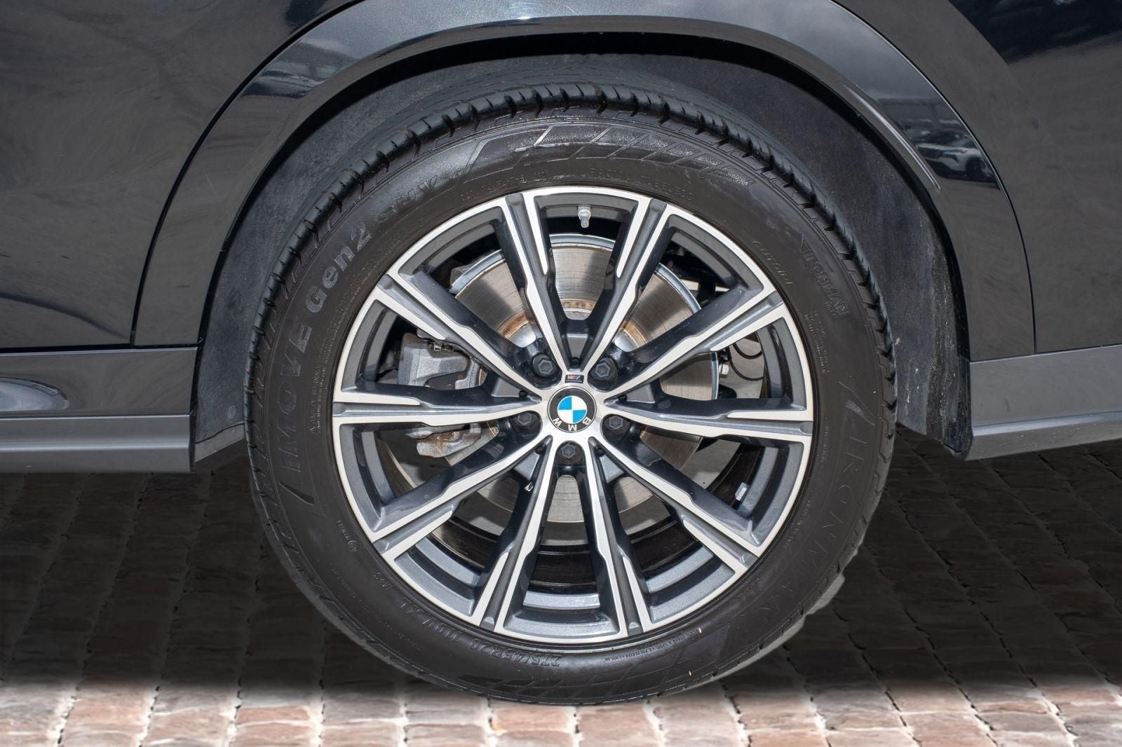 2024 BMW X6 xDrive40i