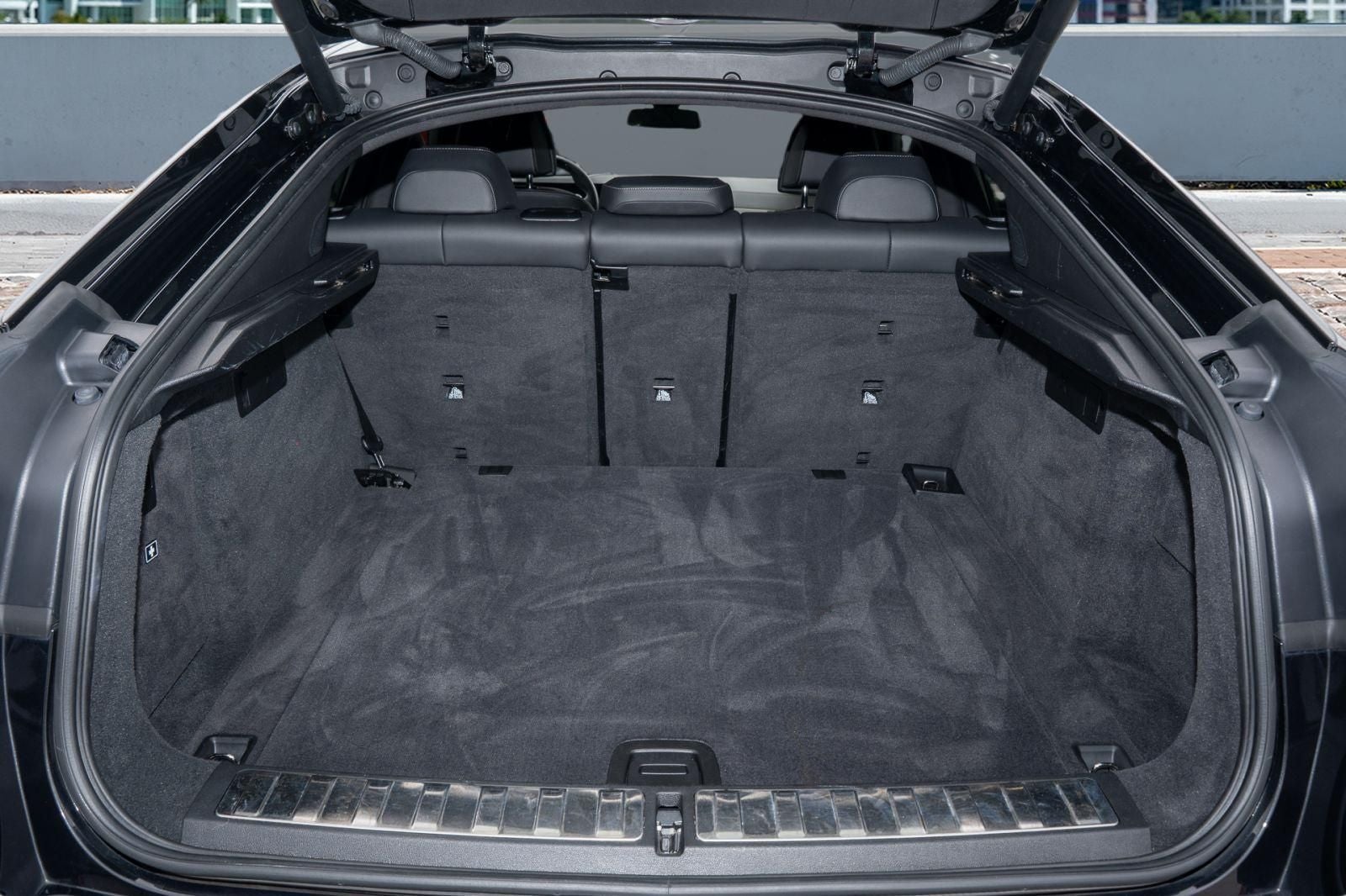 2024 BMW X6 xDrive40i